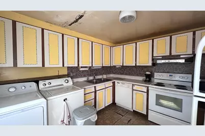 182 Frederick Drive, Chicago Heights, IL 60411 - Photo 5