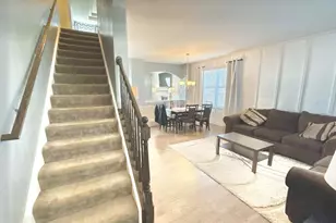 995 Bluff Quarry Dr, South Elgin, IL 60177 - Photo 5