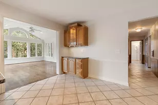 1440 Elizabeth Ln, Glenview, IL 60025 - Photo 11