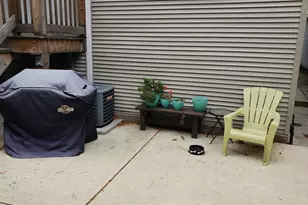 1236 W Oakdale Ave, Chicago, IL 60657 - Photo 9