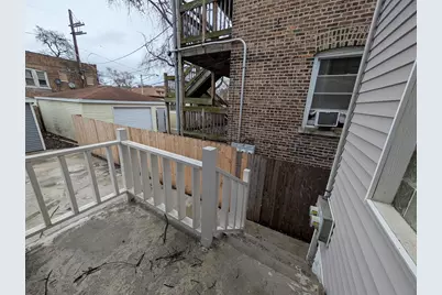 654 E 92nd Place, Chicago, IL 60619 - Photo 27