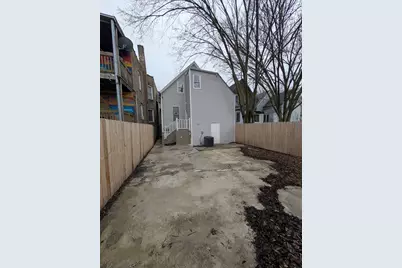 654 E 92nd Place, Chicago, IL 60619 - Photo 25