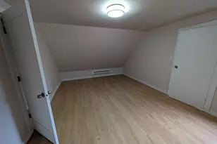 654 E 92nd Pl, Chicago, IL 60619 - Photo 9