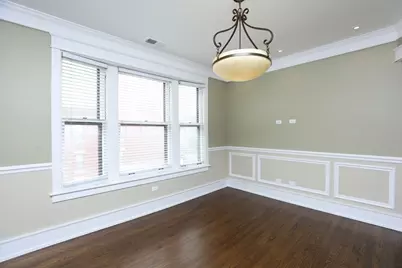 1938 W Berenice Avenue #2, Chicago, IL 60613 - Photo 9