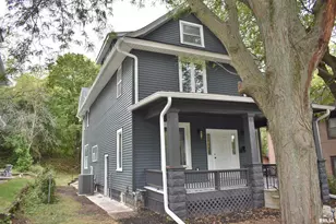 926 43rd St, Rock Island, IL 61201 - Photo 3