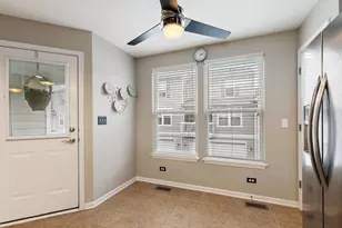 1135 Reserve Dr, Elgin, IL 60124 - Photo 5