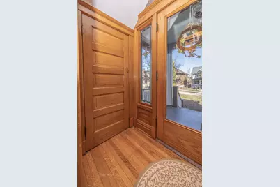 660 Glenwood Avenue, Joliet, IL 60435 - Photo 3