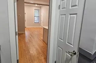 1415 W Erie St, Chicago, IL 60642 - Photo 3