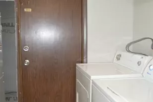 255 E Court of Shorewood, Vernon Hills, IL 60061 - Photo 13