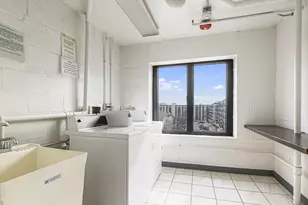 9078 W Heathwood Dr, Niles, IL 60714 - Photo 15