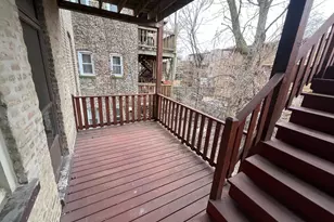 928 W Belle Plaine Ave, Chicago, IL 60613 - Photo 17