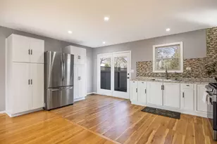 265 Cobb Cir, Bolingbrook, IL 60440 - Photo 7