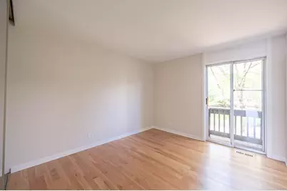1611 Maple Terrace #113-1G, Lisle, IL 60532 - Photo 5