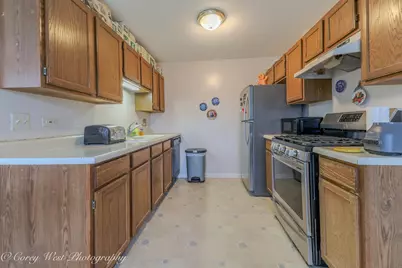 356 Woodview Circle #A, Elgin, IL 60120 - Photo 11
