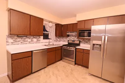 500 N Westwood Avenue, Lombard, IL 60148 - Photo 9