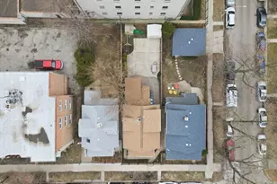 1942 W Fargo Ave, Chicago, IL 60645 - Photo 31