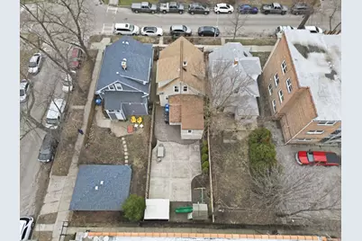 1942 W Fargo Avenue, Chicago, IL 60645 - Photo 33