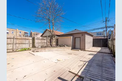 3041 N Davlin Court, Chicago, IL 60618 - Photo 19