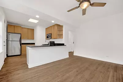 2234 W Roscoe Street #3, Chicago, IL 60618 - Photo 5