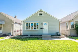 4503 N Sayre Ave, Harwood Heights, IL 60706 - Photo 1