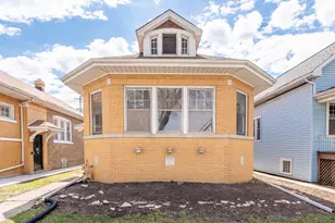 5641 W Patterson Ave, Chicago, IL 60634 - Photo 1