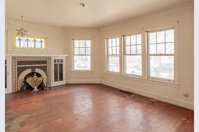 5641 W Patterson Avenue, Chicago, IL 60634 - Photo 3