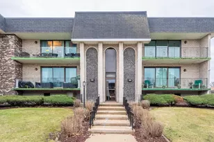 9120 S Pulaski Rd, Oak Lawn, IL 60453 - Photo 1