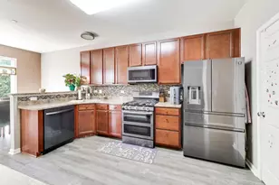 9809 Williams Dr, Huntley, IL 60142 - Photo 9