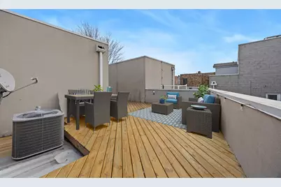 925 N Willard Court #2E, Chicago, IL 60642 - Photo 19