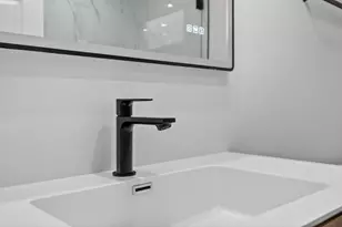 2145 N 77th Ct, Elmwood Park, IL 60707 - Photo 33