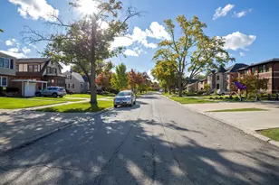 1201 Grove Ave, Park Ridge, IL 60068 - Photo 5