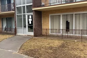 9533 Mansfield Ave, Oak Lawn, IL 60453 - Photo 1