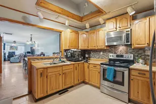 5455 Sand Ridge Rd, Morris, IL 60450 - Photo 11