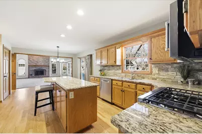 1367 Saxon Lane, Naperville, IL 60564 - Photo 13