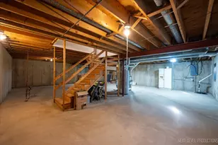 1367 Saxon Ln, Naperville, IL 60564 - Photo 53