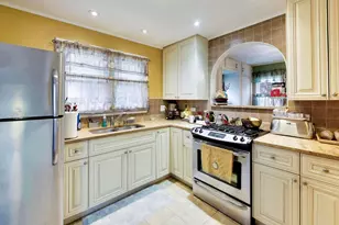 3801 N Osceola Ave, Chicago, IL 60634 - Photo 11