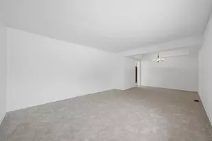 [Address not provided], Elk Grove Village, IL 60007 - Photo 9