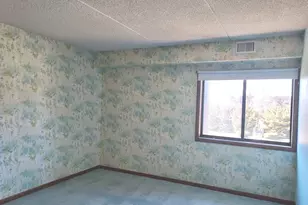 1421 Woodbridge Rd, Joliet, IL 60436 - Photo 13