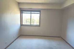 1421 Woodbridge Rd, Joliet, IL 60436 - Photo 11