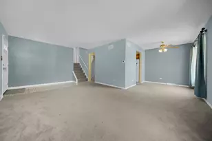 10125 S Komensky Ave, Oak Lawn, IL 60453 - Photo 5