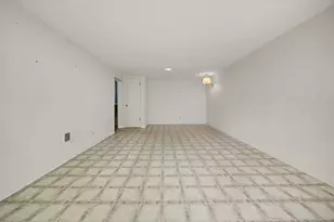 10125 S Komensky Ave, Oak Lawn, IL 60453 - Photo 17