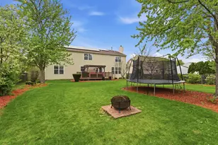 2546 W Autumn Dr, Round Lake, IL 60073 - Photo 39
