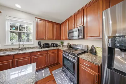 2546 W Autumn Drive, Round Lake, IL 60073 - Photo 13
