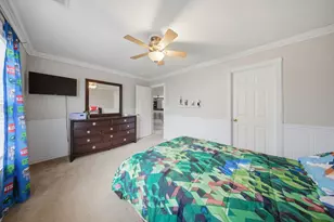 2546 W Autumn Dr, Round Lake, IL 60073 - Photo 31