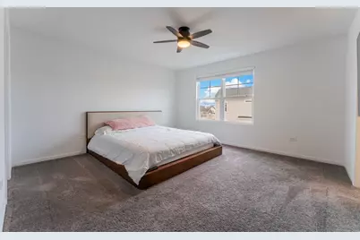 4429 Chelsea Manor Circle, Aurora, IL 60504 - Photo 11