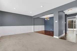 2035 Stanley Ct, Schaumburg, IL 60194 - Photo 5