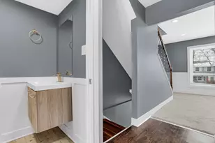 2035 Stanley Ct, Schaumburg, IL 60194 - Photo 13