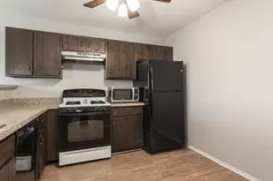 [Address not provided], Hanover Park, IL 60133 - Photo 9