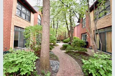 1801 W Diversey Parkway #18, Chicago, IL 60614 - Photo 3