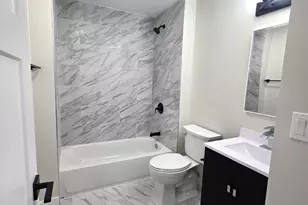 1810 S Hamlin Ave, Chicago, IL 60623 - Photo 9